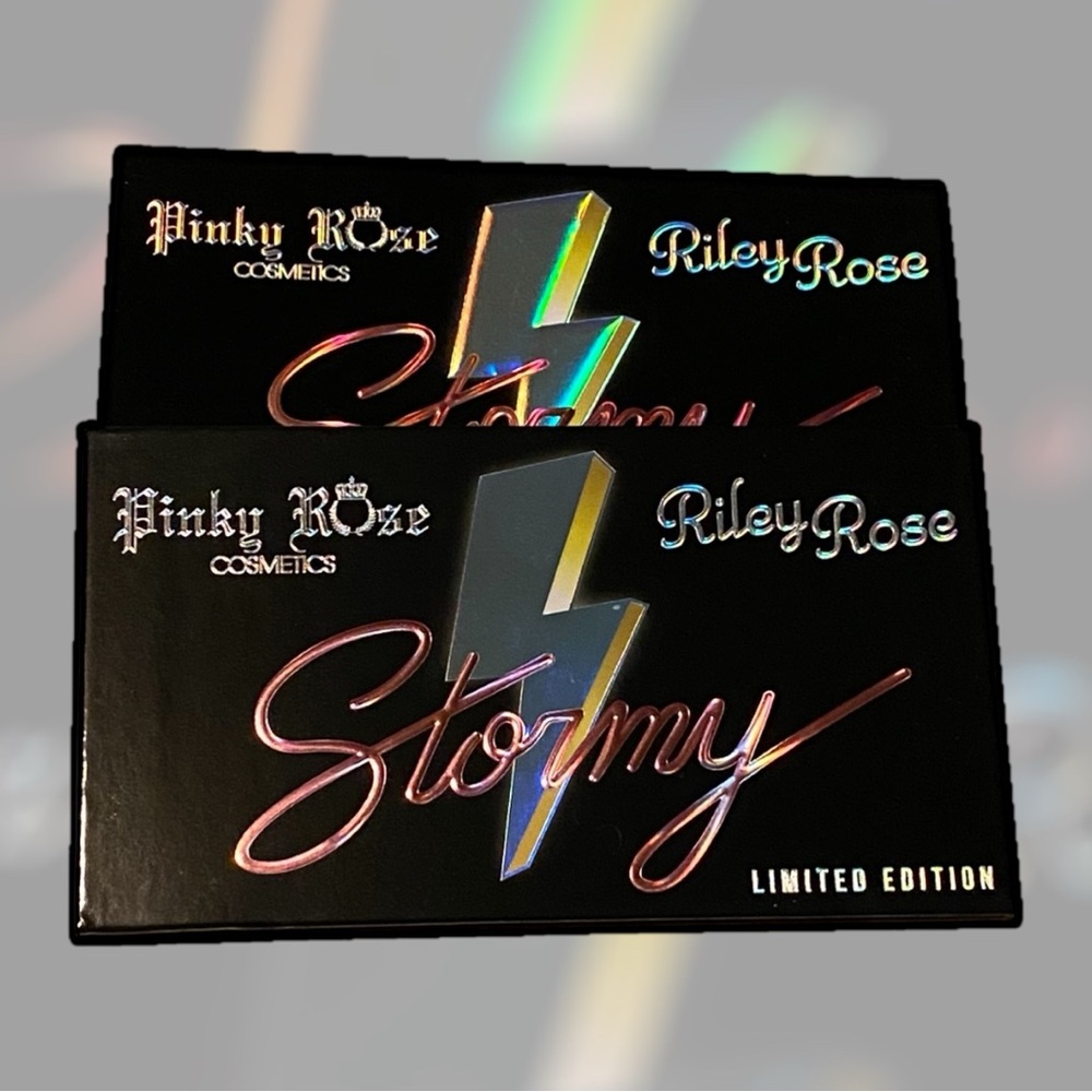 Pinky ROse cosmetics Stormy Palette
